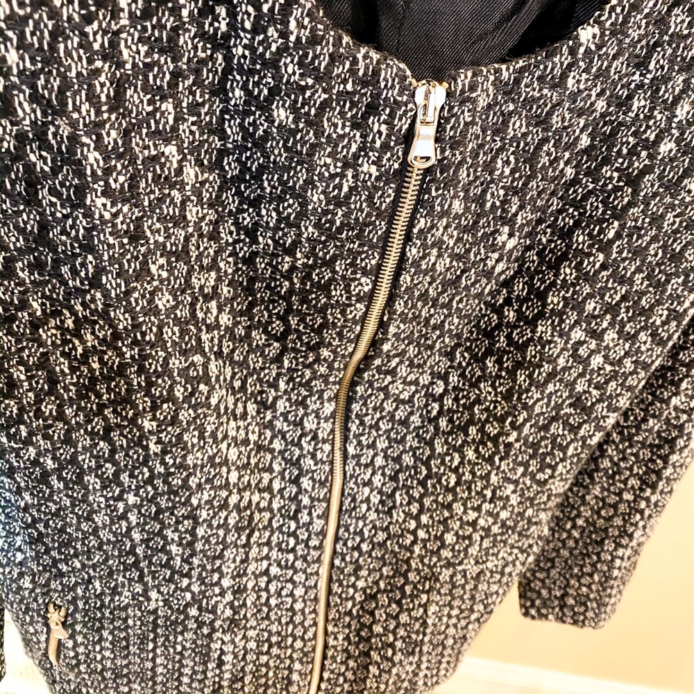 Zara Textured Weave Frock Coat - image 4